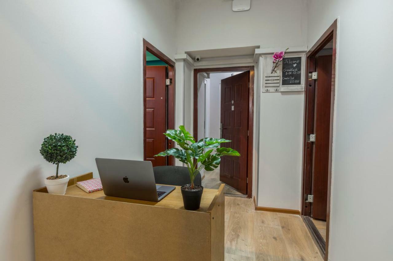 טביליסי Global Hostel - Freedom Square מראה חיצוני תמונה